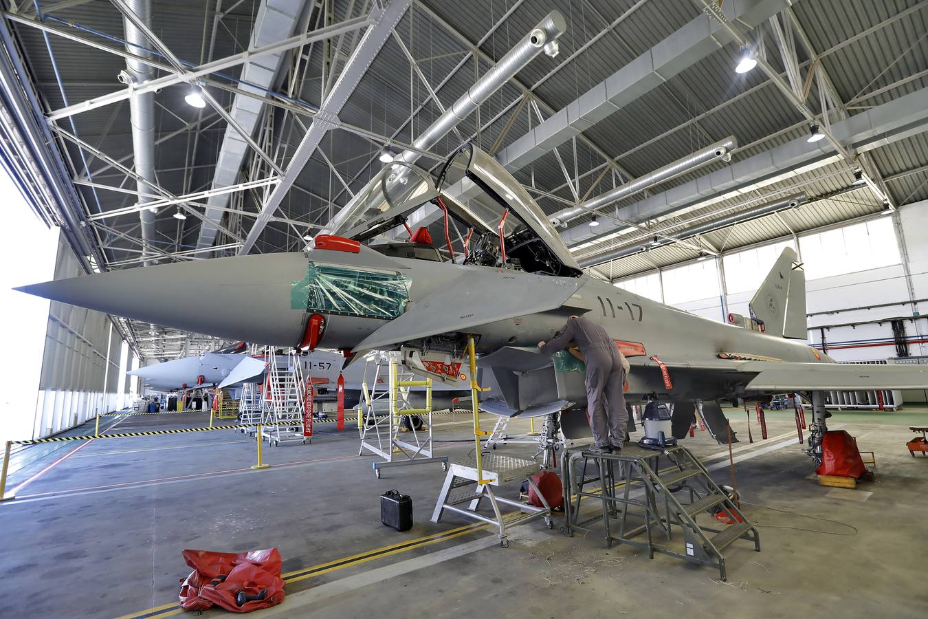 El interior de la Base Aérea de Morón de la Frontera, en imágenes