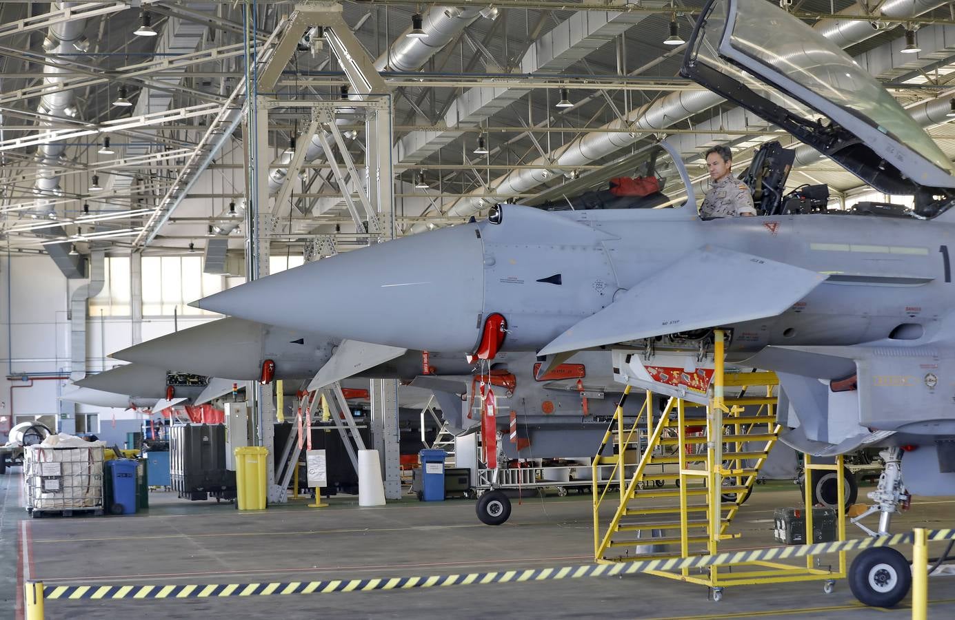 El interior de la Base Aérea de Morón de la Frontera, en imágenes