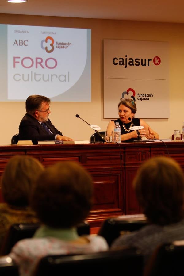 El Foro Cultural de ABC Córdoba con Elvira Roca, en imágenes