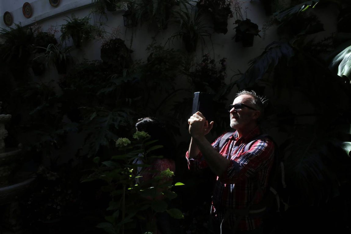 El encanto de los Patios de San Francisco y la Judería de Córdoba, en imágenes