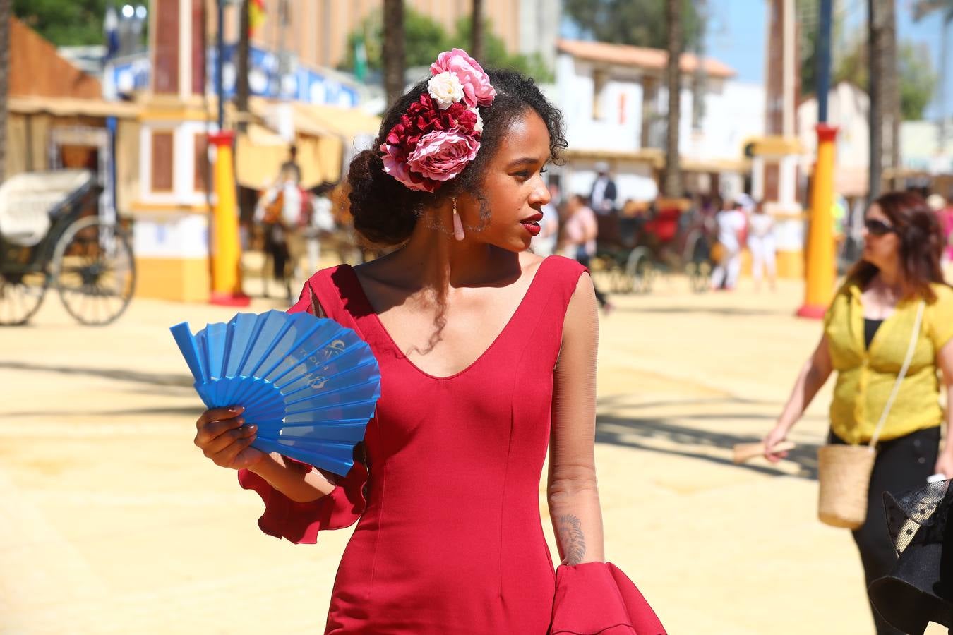 FOTOS: Las mujeres brillan en la Feria de Jerez en todo su esplendor