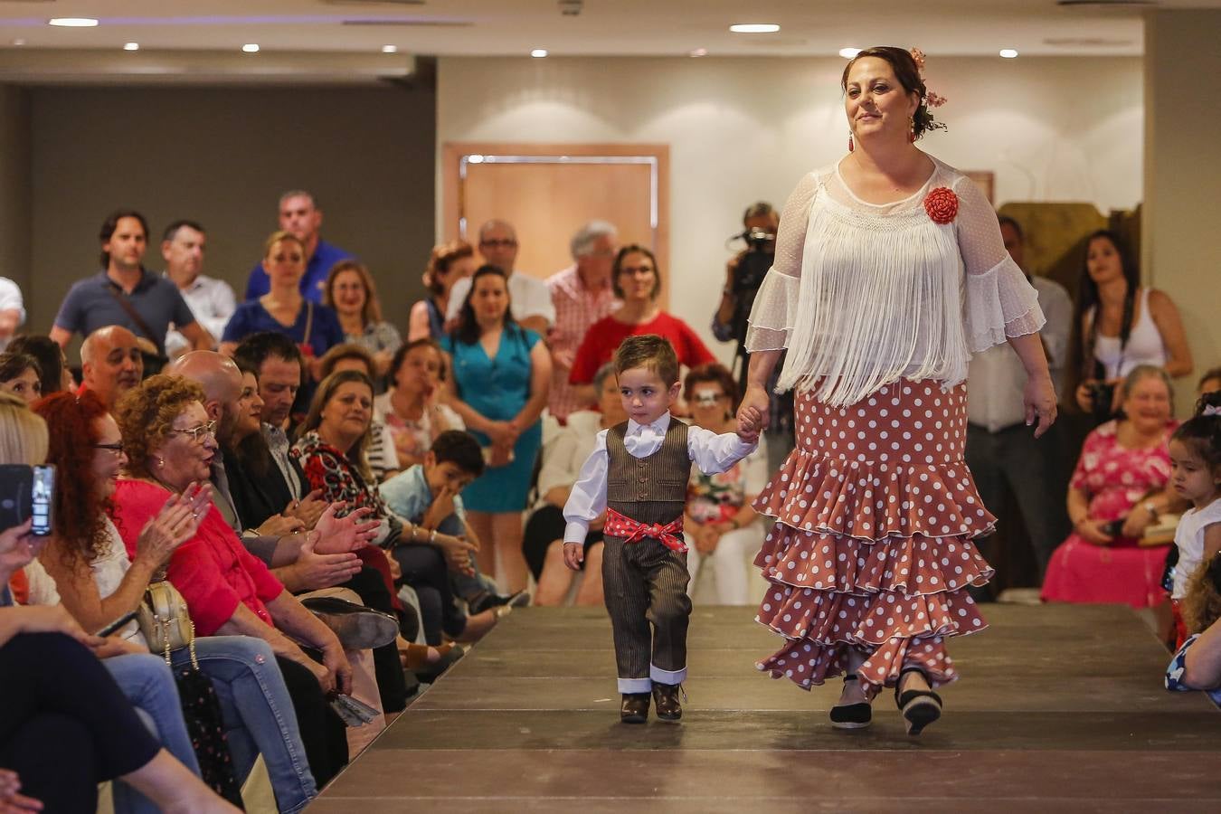 El desfile a beneficio de Autismo Córdoba, en imágenes