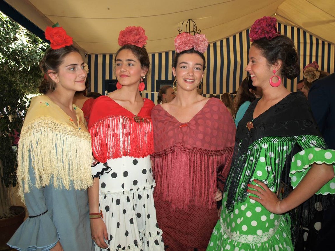 Eulalia Brunet, Covadonga Martínez-Echevarría, Cristina Mayor y Mencía de Parias.