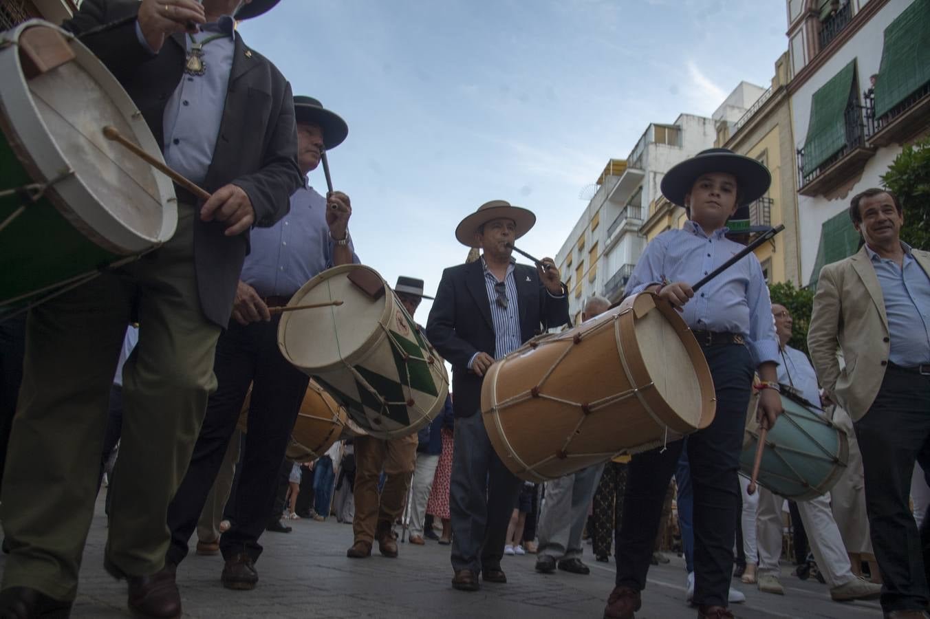 Galería del traslado del Simpecado del Rocío de Triana