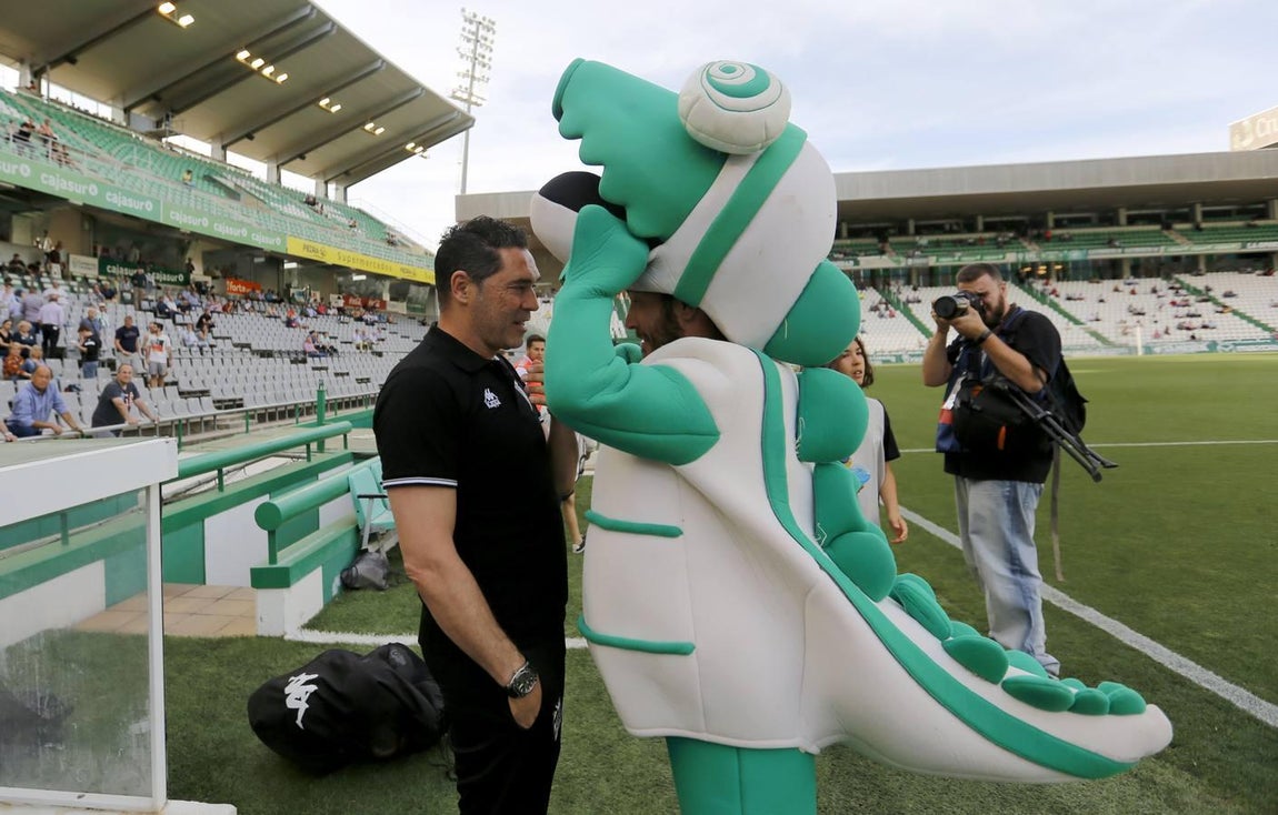 El partido del Córdoba CF-Nástic, en imágenes