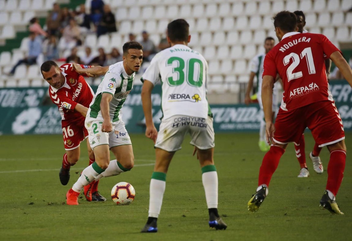 El partido del Córdoba CF-Nástic, en imágenes