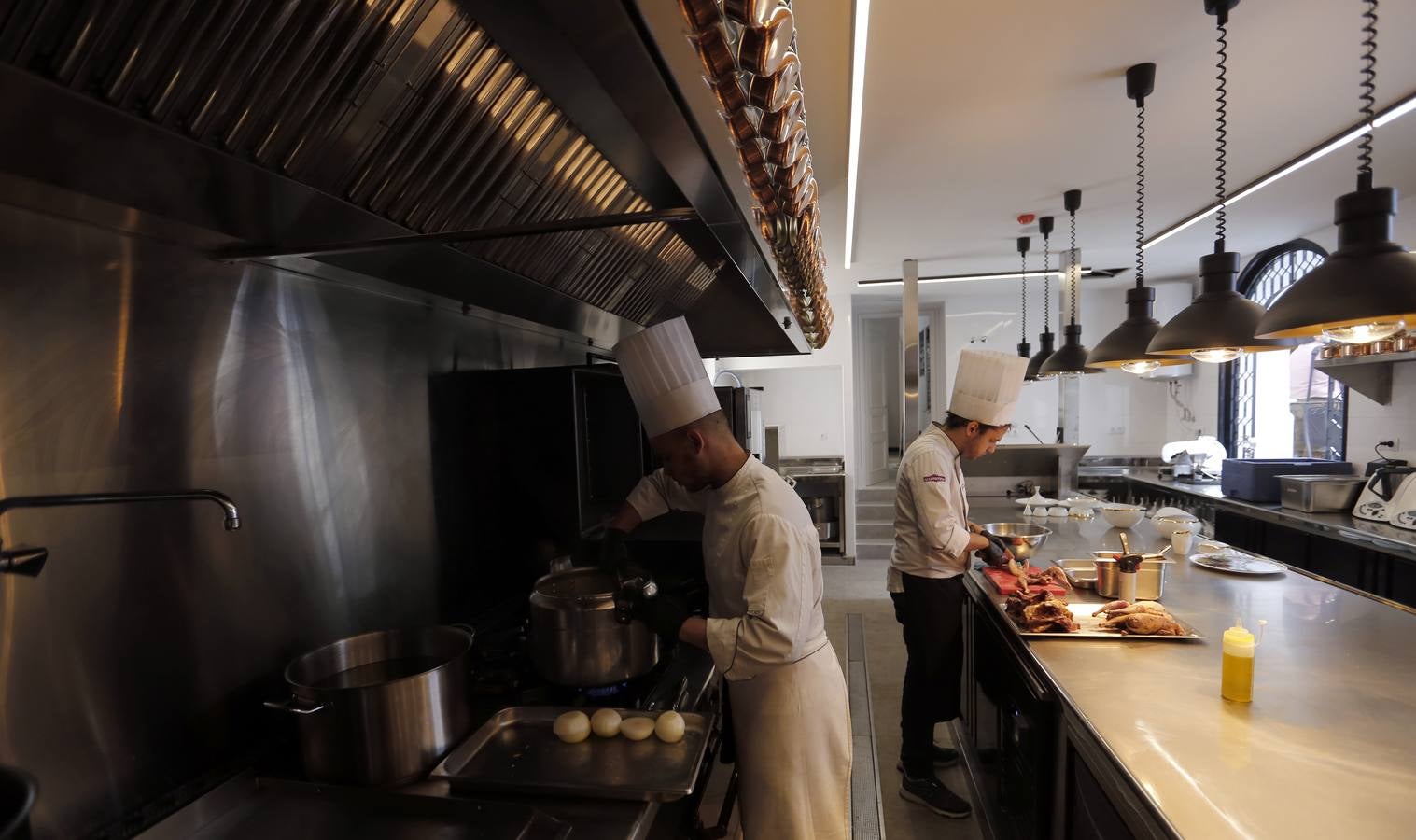 En imágenes, así es la Casa de Manolete en Córdoba tras su cambio a restaurante