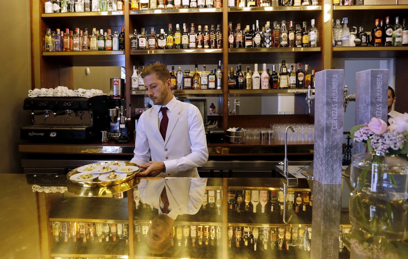 En imágenes, así es la Casa de Manolete en Córdoba tras su cambio a restaurante