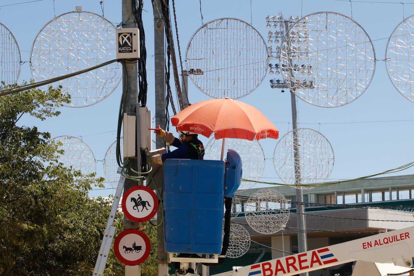 Los preparativos de la Feria de Córdoba, en imágenes