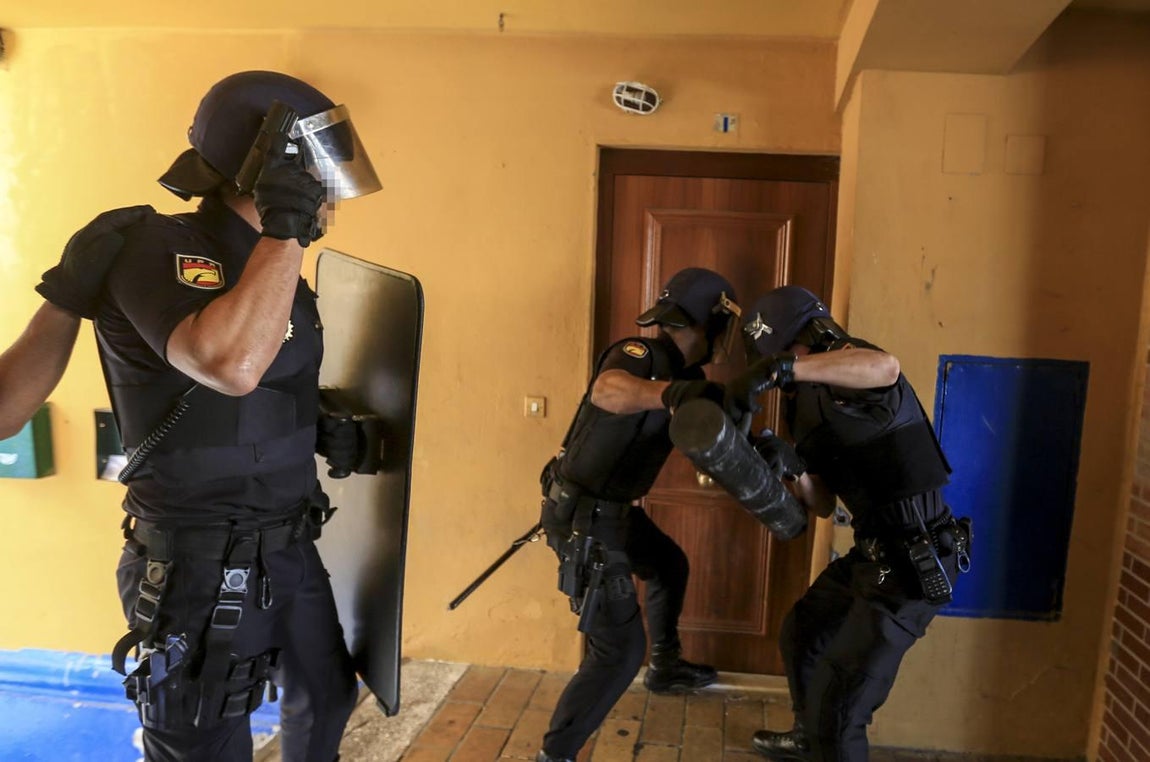 FOTOS: Golpe de la Policía Nacional al tráfico de cocaína en El Puerto