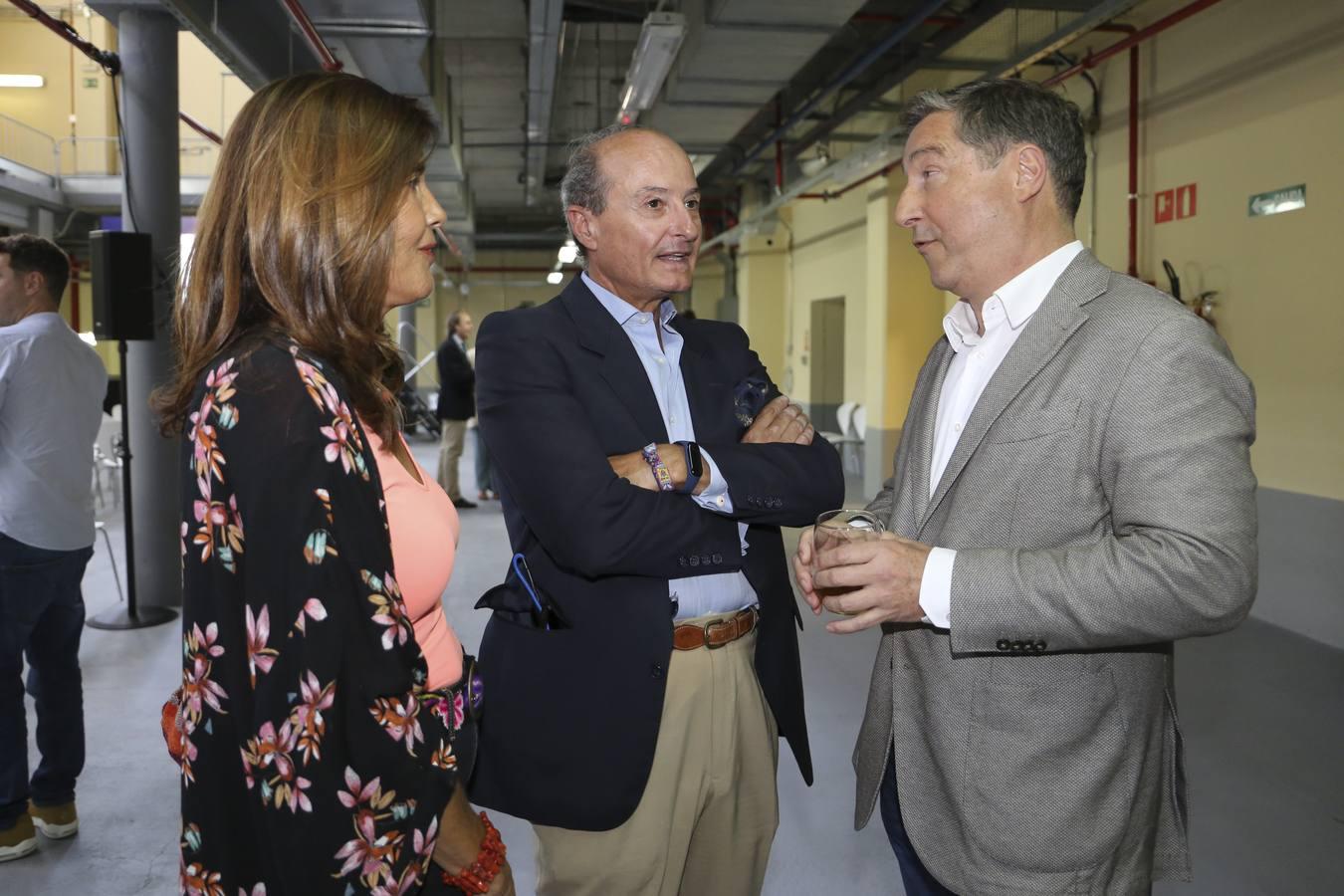 Marta Ochoa, Carlos Otaola y Joan Roca