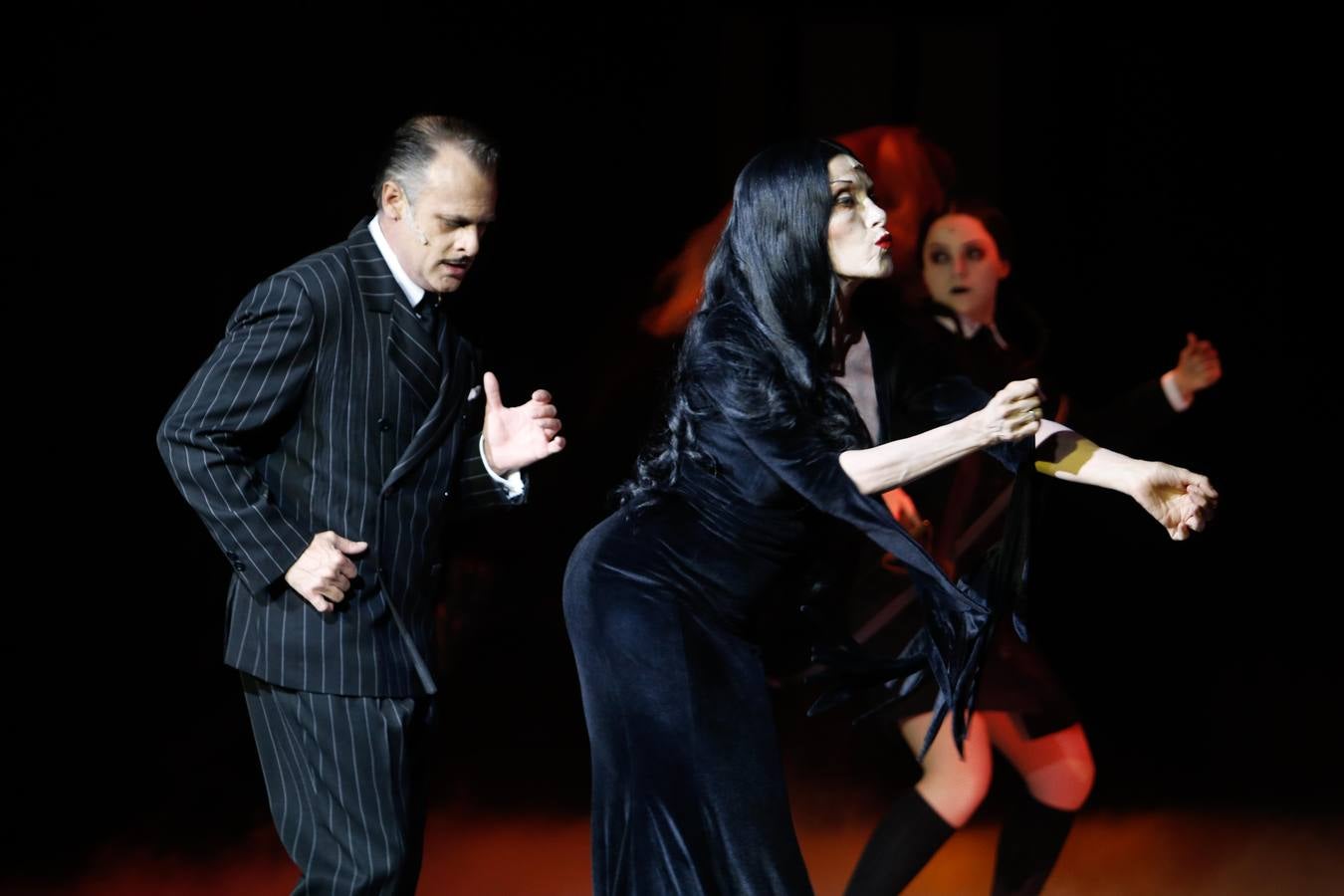 El musical «La familia Addams» llega al Gran Teatro de Córdoba, en imágenes