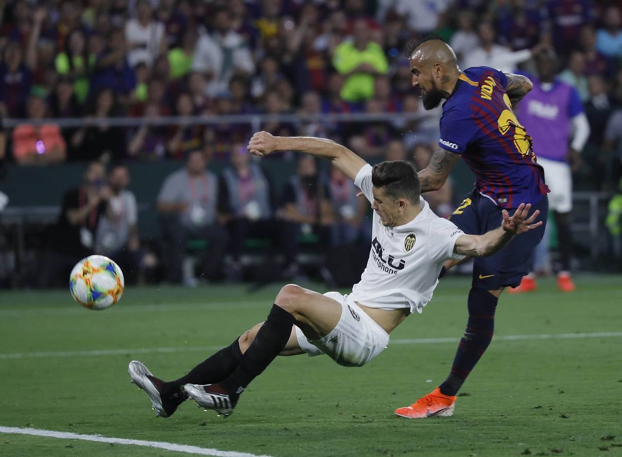 En imágenes, la final de la Copa entre el Barcelona y el Valencia