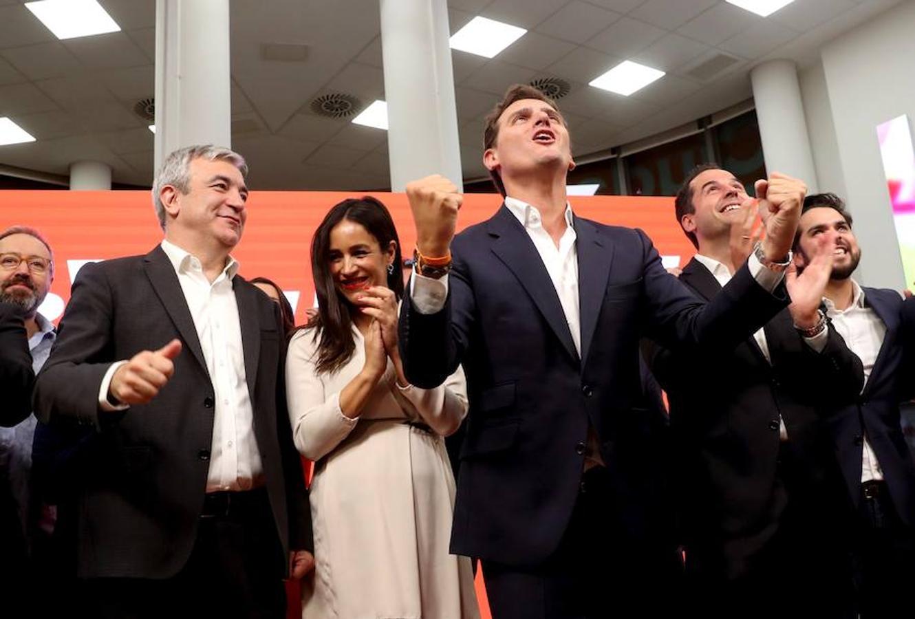 El líder de Ciudadanos, Albert Rivera, durante su comparecencia en la sede del partido para valorar los resultados de las elecciones municipales, autonómicas y europeas. 