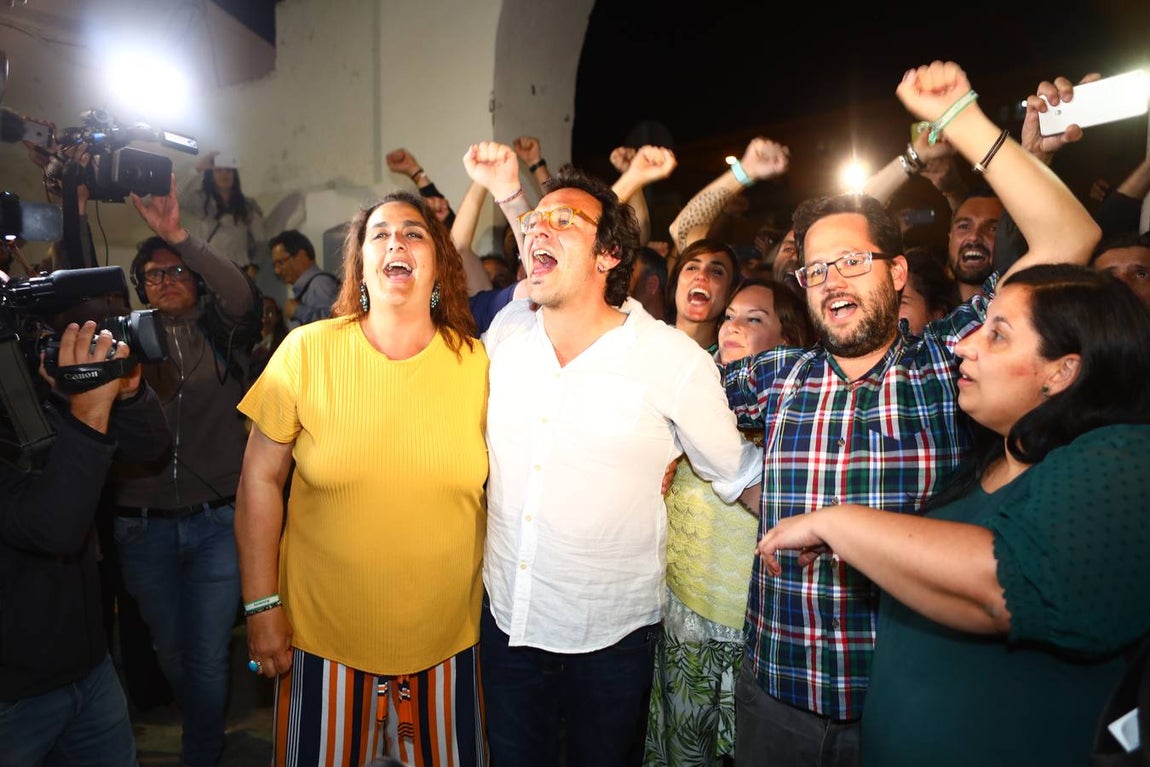 FOTOS: Así ha celebrado Kichi su victoria en Cádiz