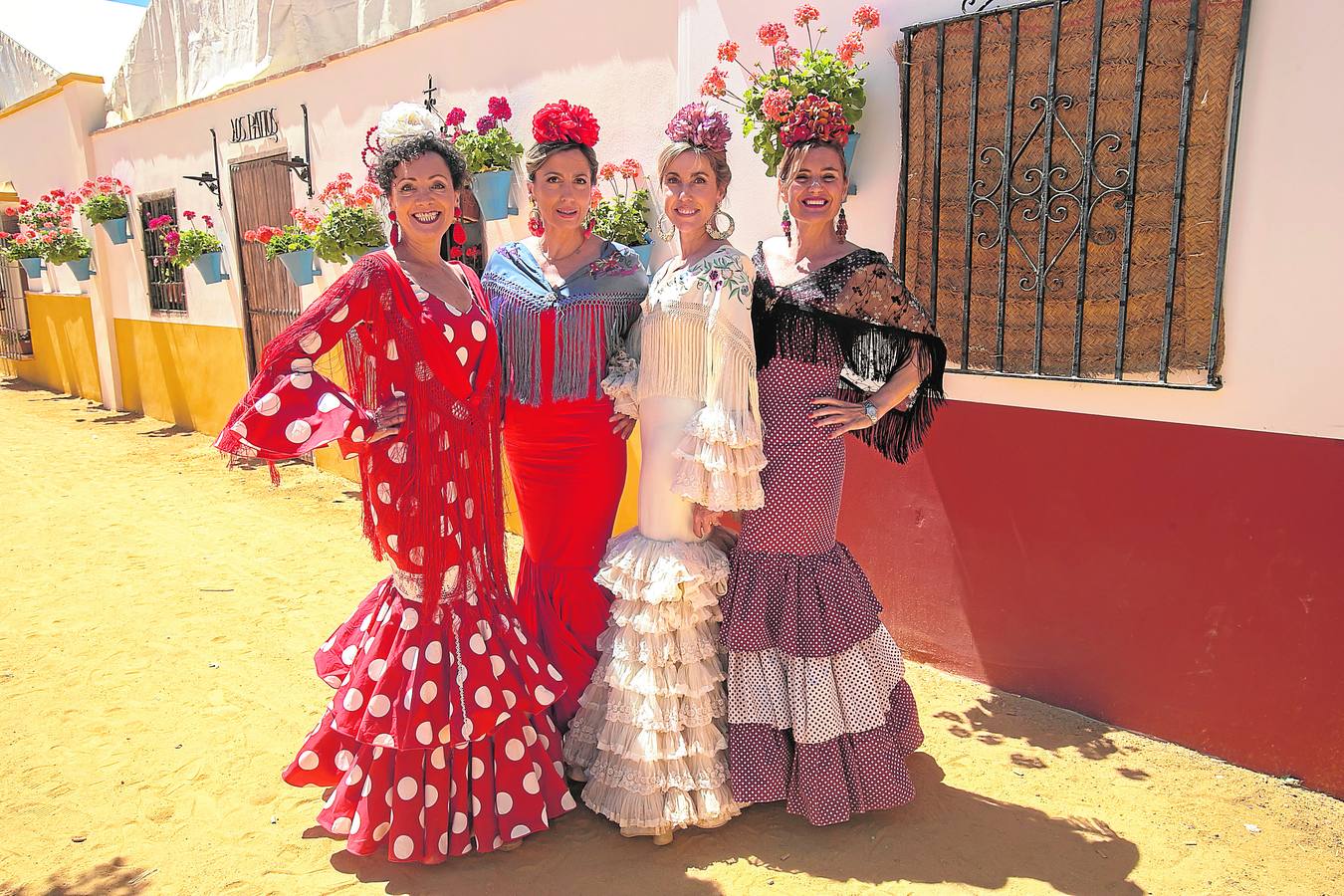 El ambiente del miércoles en las casetas de la Feria de Córdoba, en imágenes