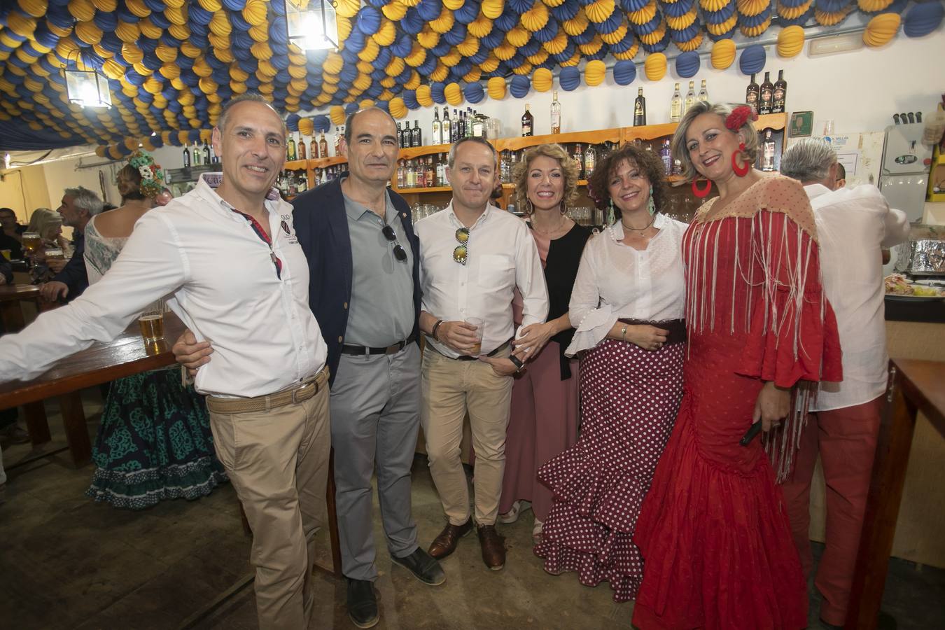 El ambiente del viernes en las casetas de la Feria de Córdoba, en imágenes