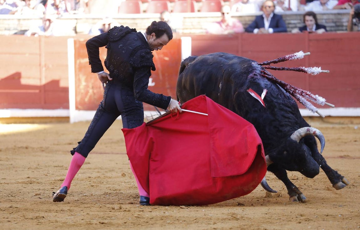 En imágenes, el festejo de Finito, Morante y Juli en la Feria de Córdoba