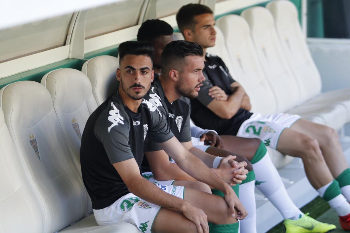 Las imágenes de la grada del Córdoba CF-Osasuna