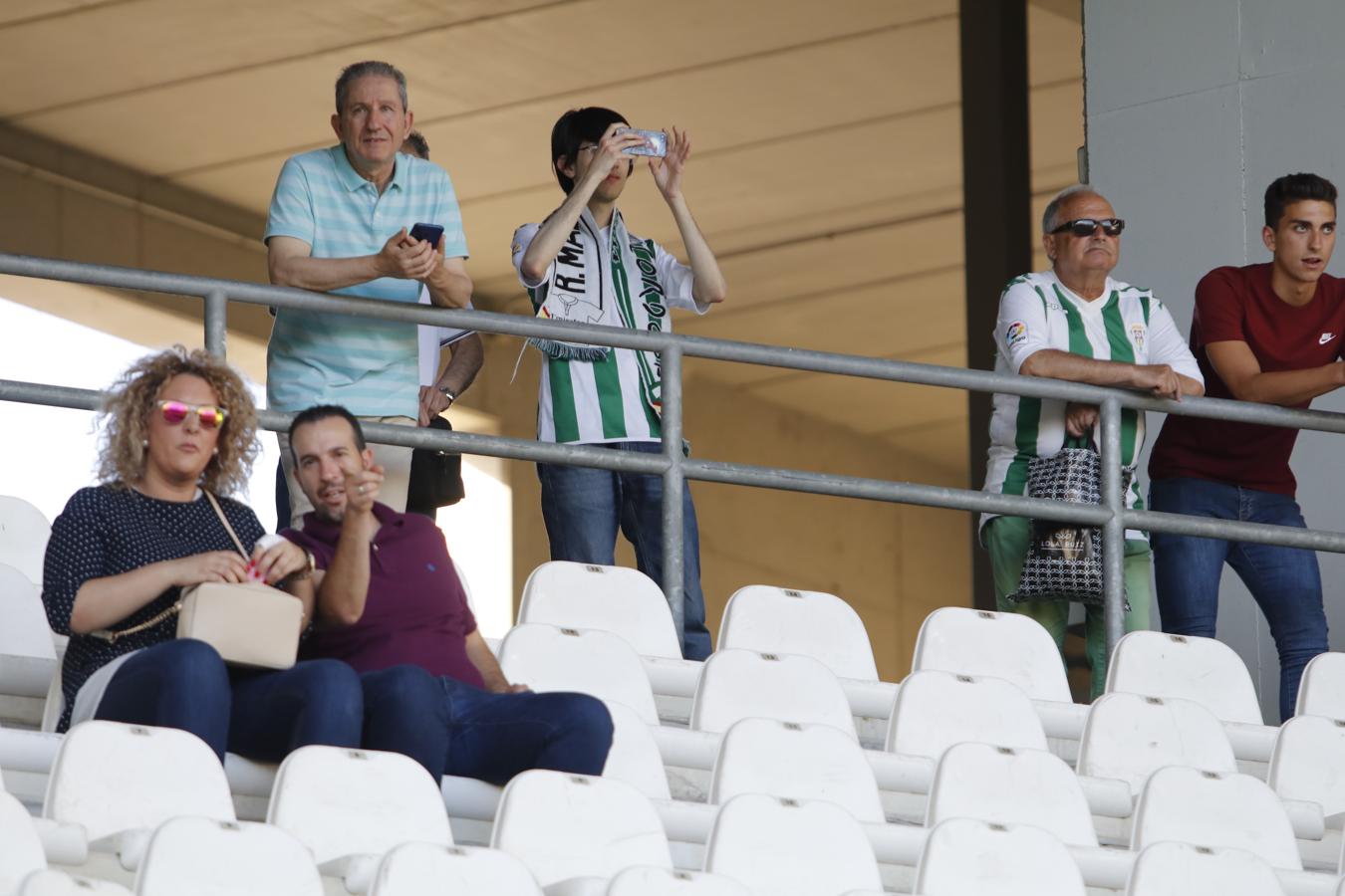 Las imágenes de la grada del Córdoba CF-Osasuna