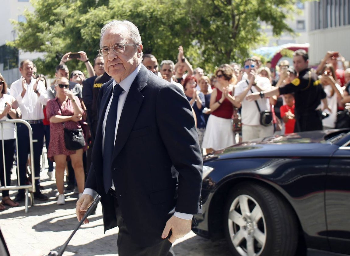 La capilla ardiente de José Antonio Reyes en el Sánchez-Pizjuán, en imágenes