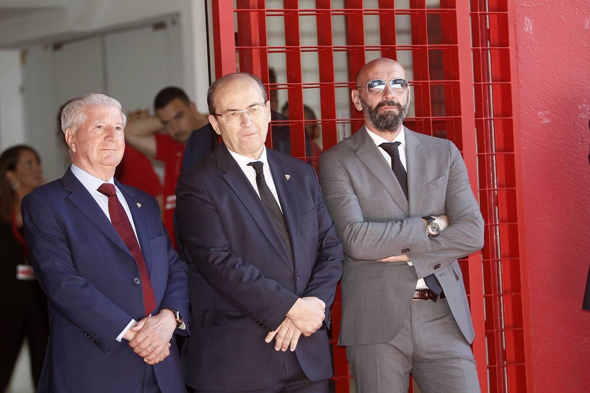 La capilla ardiente de José Antonio Reyes en el Sánchez-Pizjuán, en imágenes