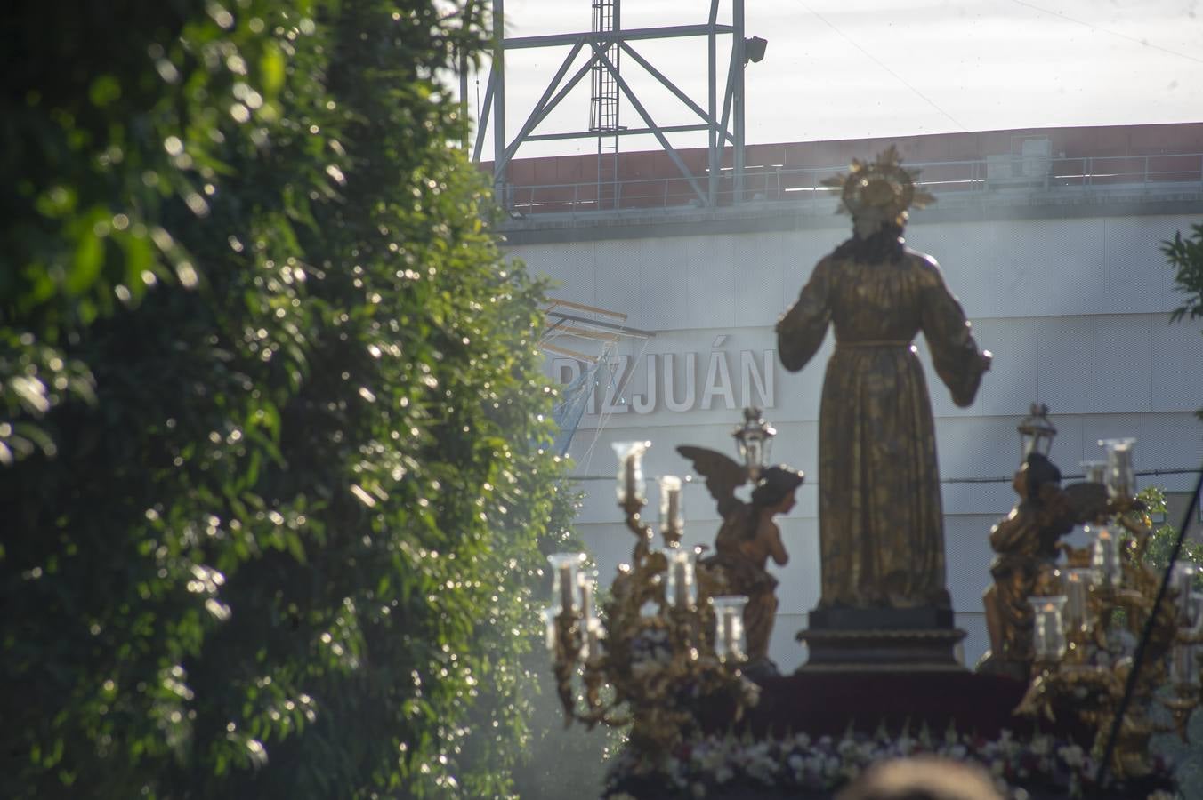 Galería de la salida del Sagrado Corazón y la Pastora de Capuchinos