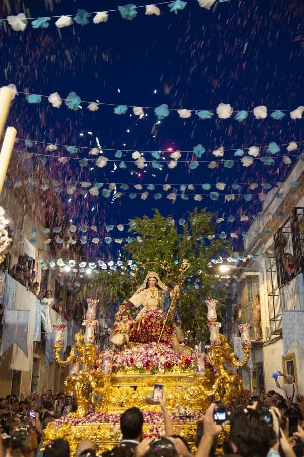 Galería de la salida del Sagrado Corazón y la Pastora de Capuchinos