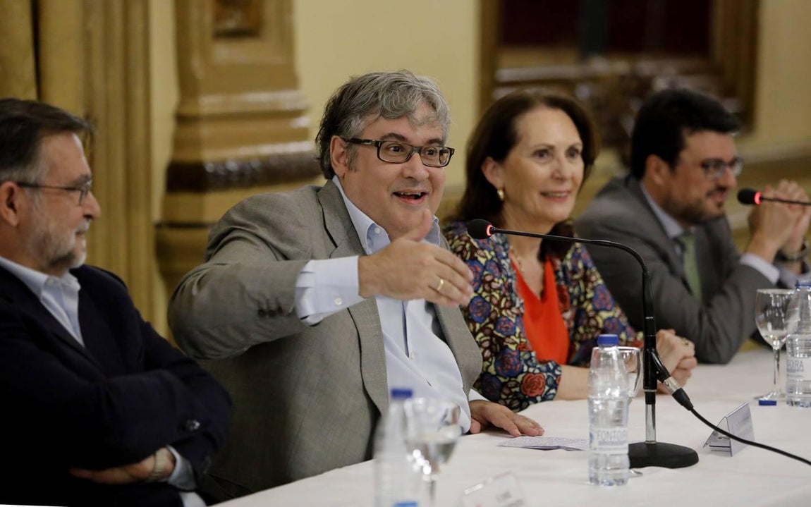 Juan Manuel de Prada en el foro El Templo de Córdoba, en imágenes