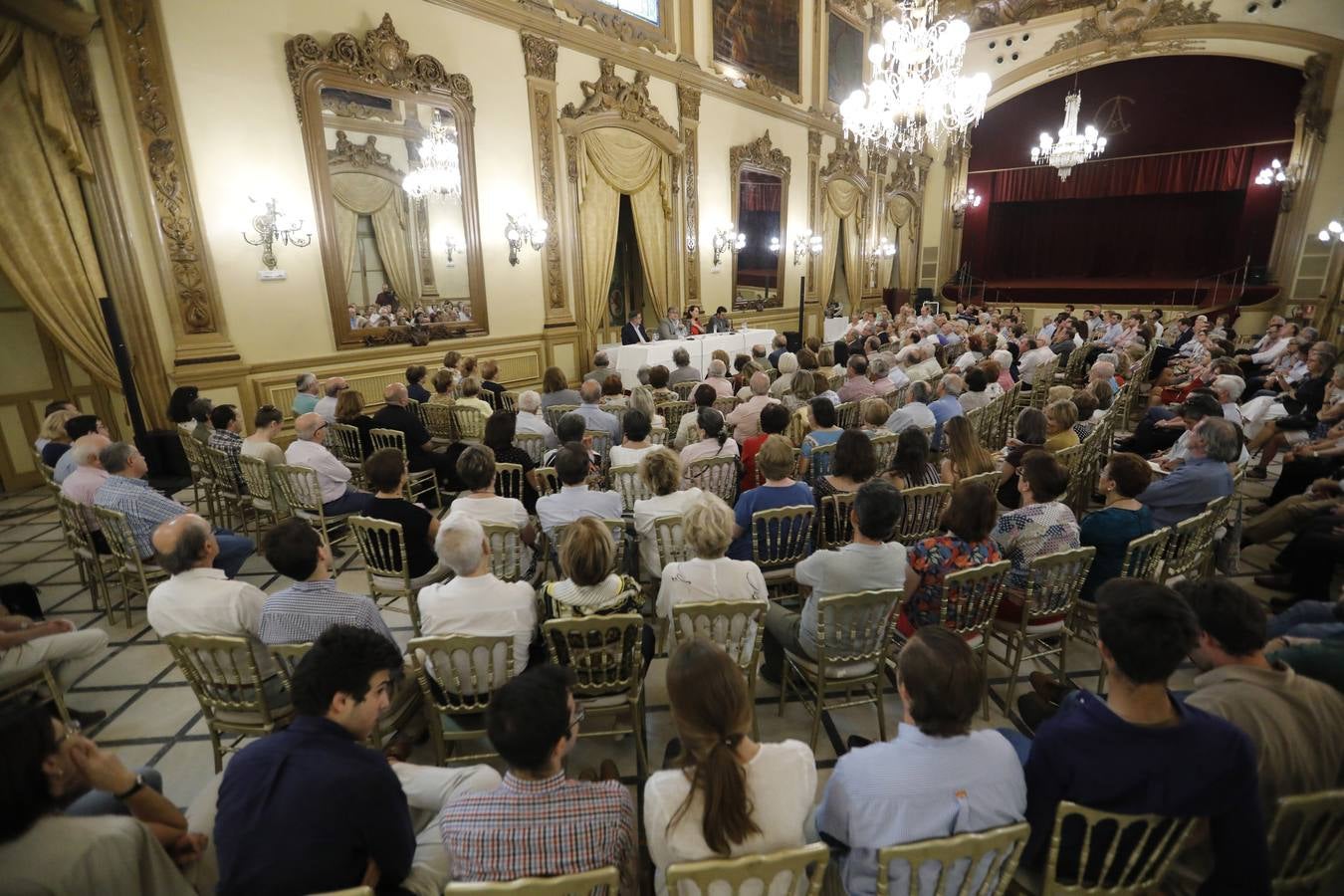 Juan Manuel de Prada en el foro El Templo de Córdoba, en imágenes