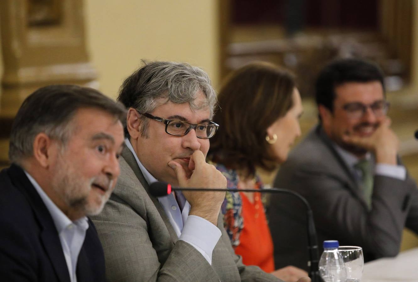 Juan Manuel de Prada en el foro El Templo de Córdoba, en imágenes