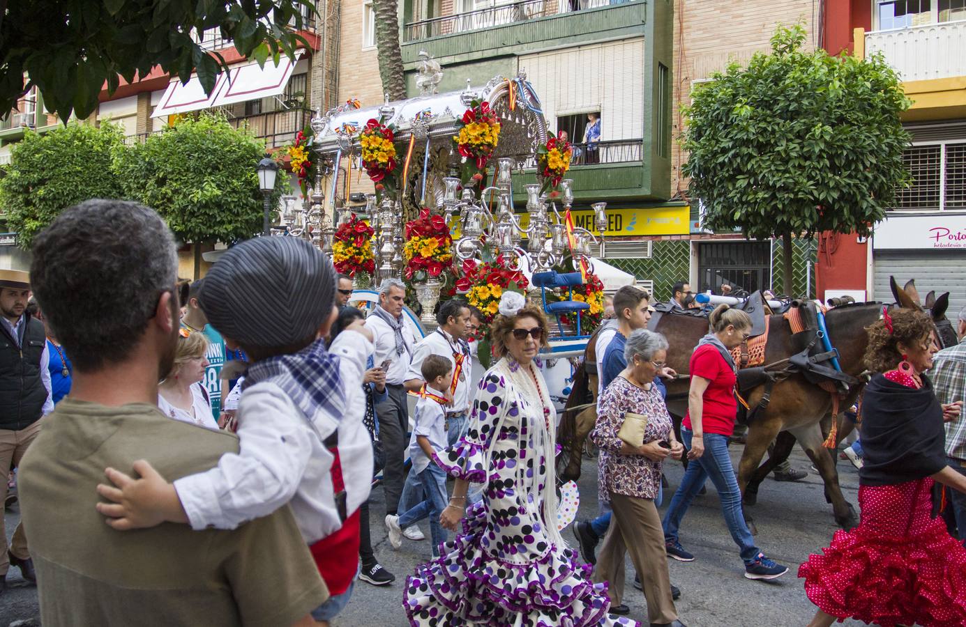 En imágenes, salida de la Hermandad del Rocío de Emigrantes