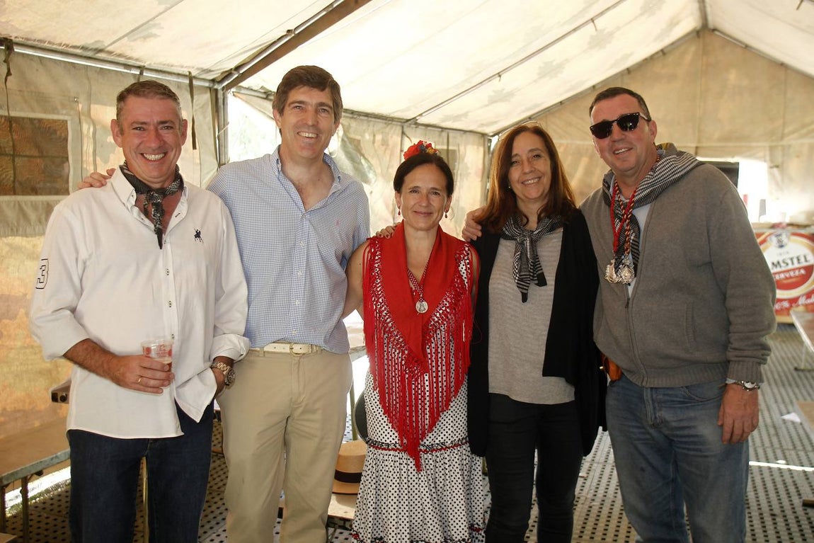 Rostros conocidos en el camino