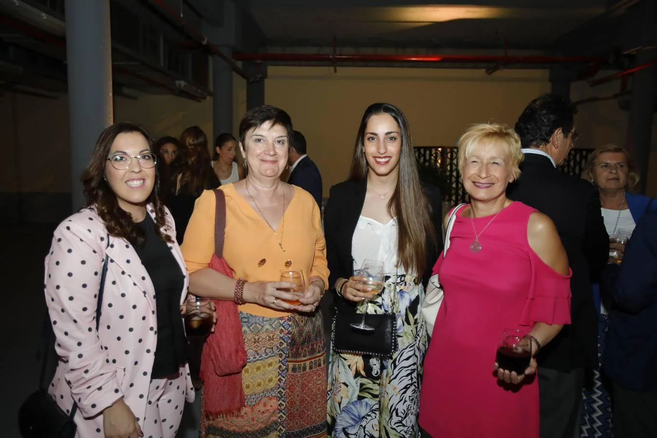Tomasa Cedillo, Dolores Romero, Claudia Pérez y Ángela Claverol