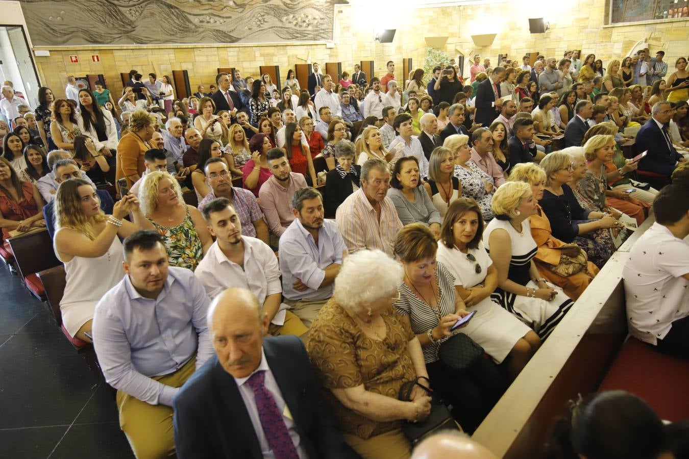 Acto de graduación en Sagrado Corazón de Magisterio de Córdoba, en imágenes