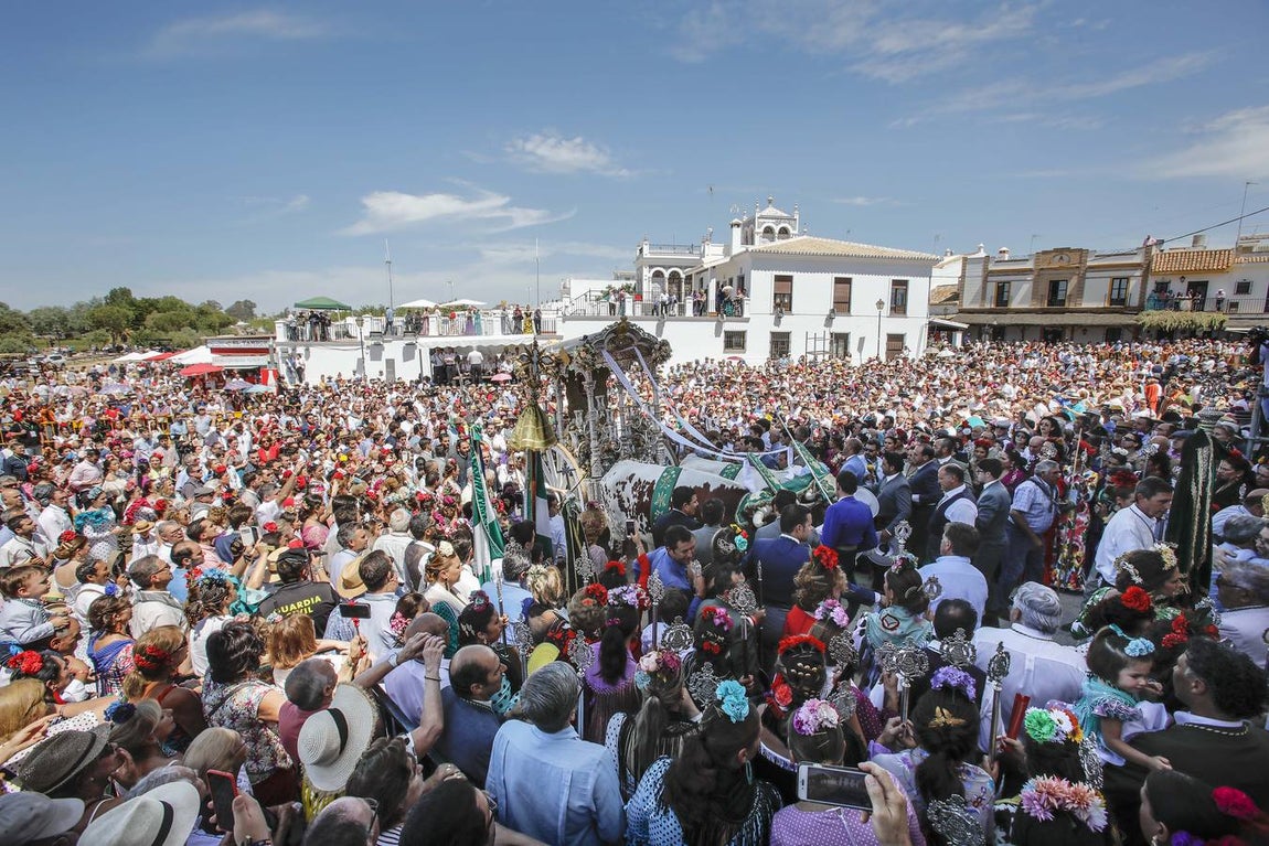 Impresionante sábado de presentaciones en el Rocío