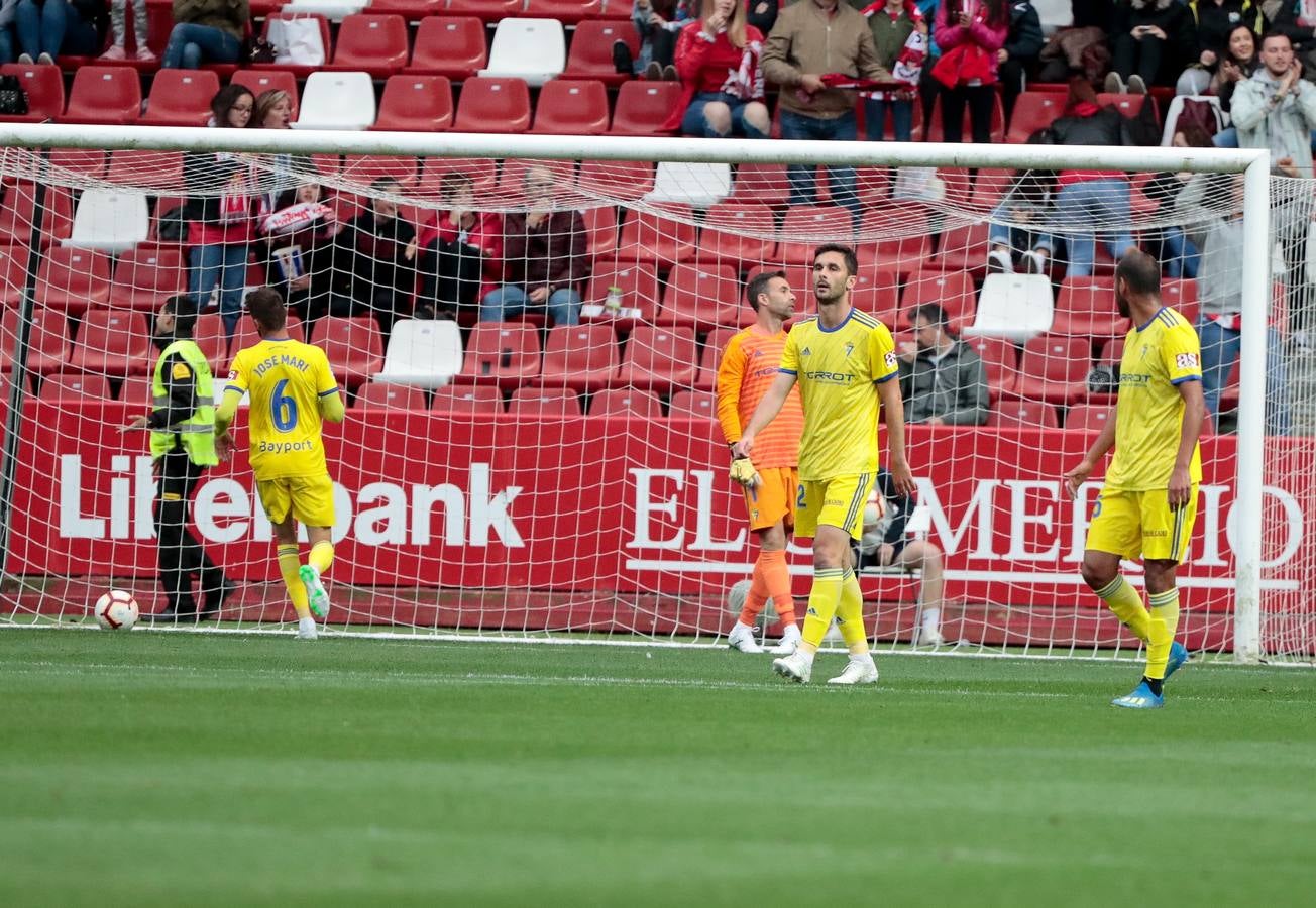 FOTOS: Partido Sporting de Gijón- Cádiz C.F



.