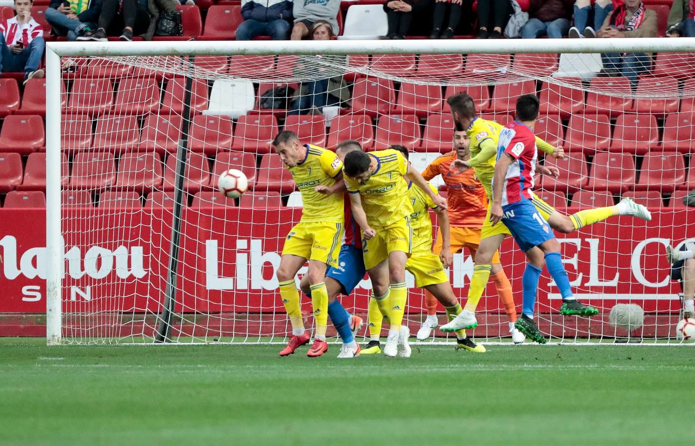 FOTOS: Partido Sporting de Gijón- Cádiz C.F



.