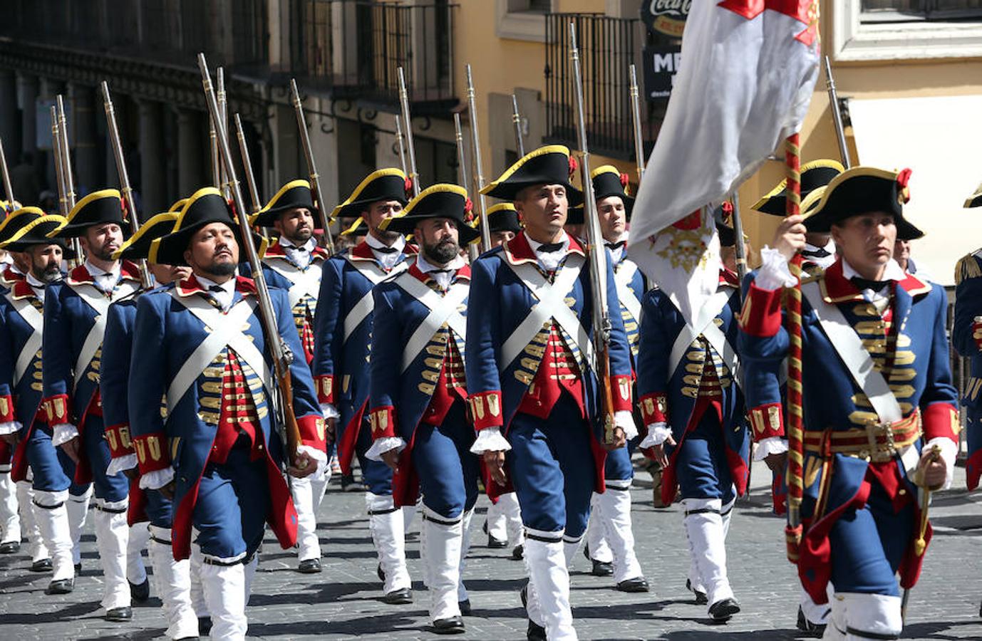 Relevo de la guardia en el Alcázar de Toledo