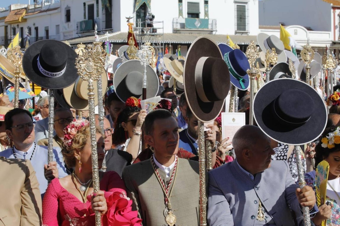 Misa de Pentecostés en El Rocío 2019