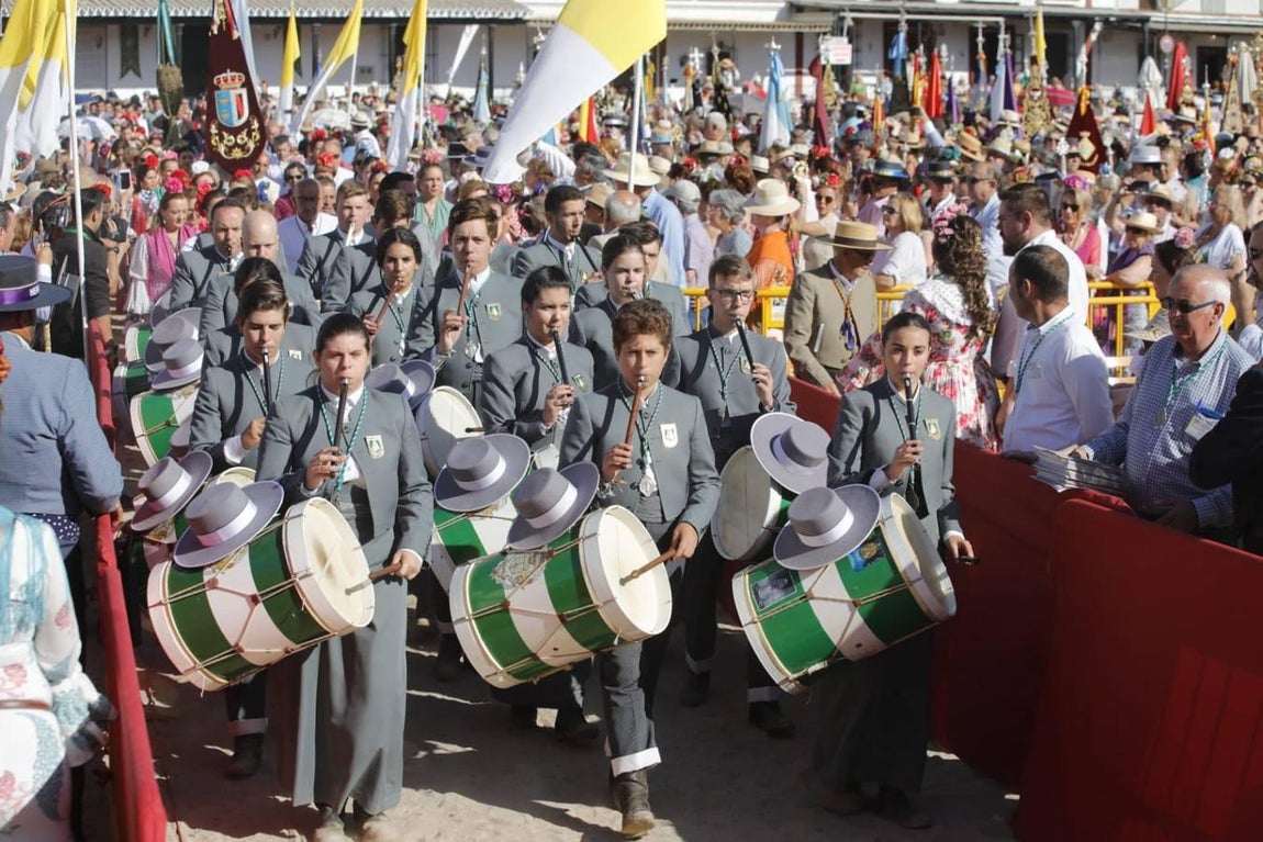 Misa de Pentecostés en El Rocío 2019