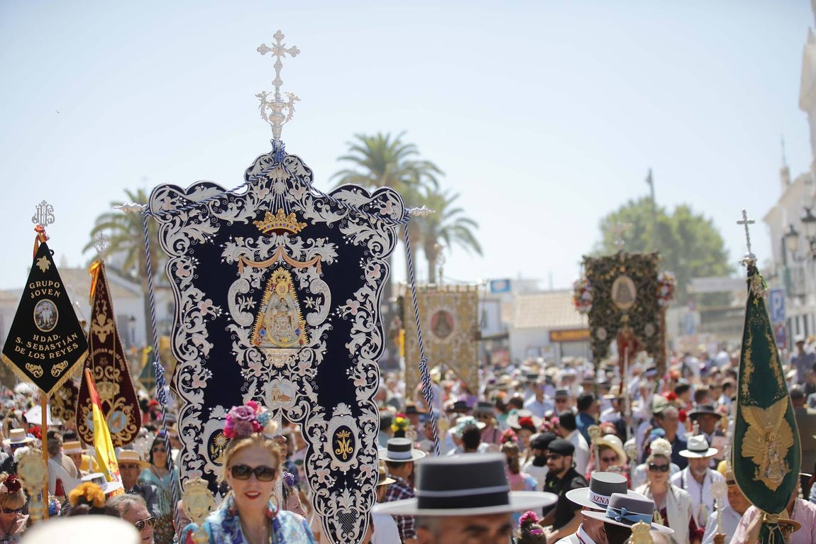 Misa de Pentecostés en El Rocío 2019