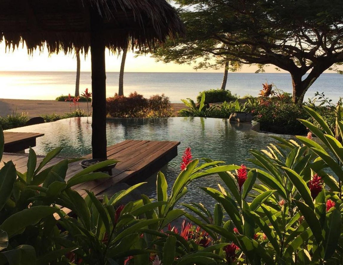 Laucala Resort: 30.000€. El complejo está dotado de 14 villas individuales en las que sus huéspedes disfrutarán plenamente de su privacidad en un entorno natural único