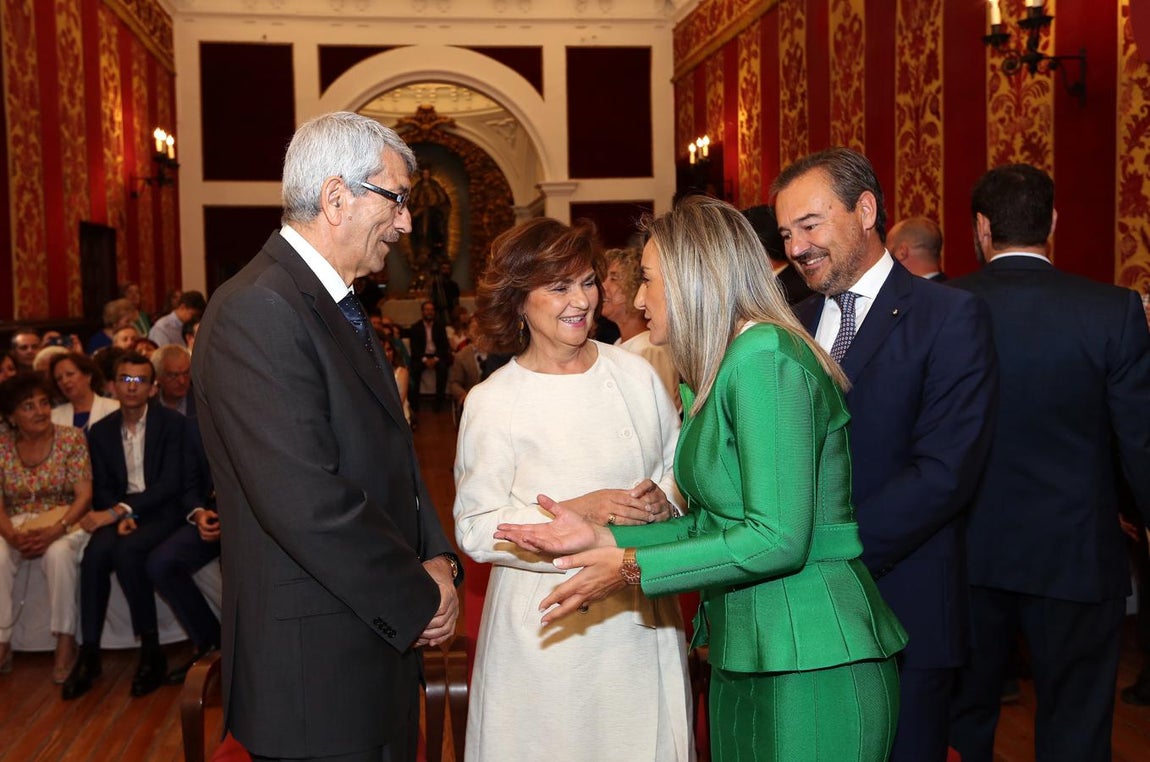 La toma de posesión de Milagros Tolón, en imágenes