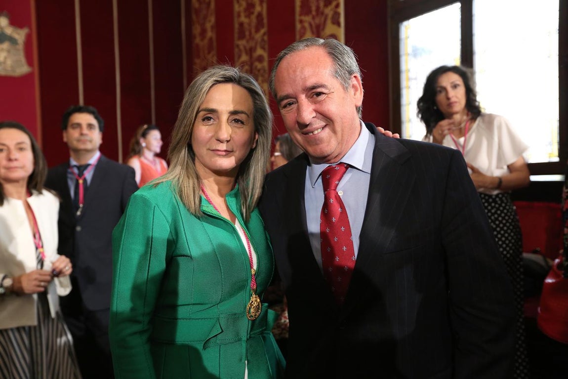 La toma de posesión de Milagros Tolón, en imágenes