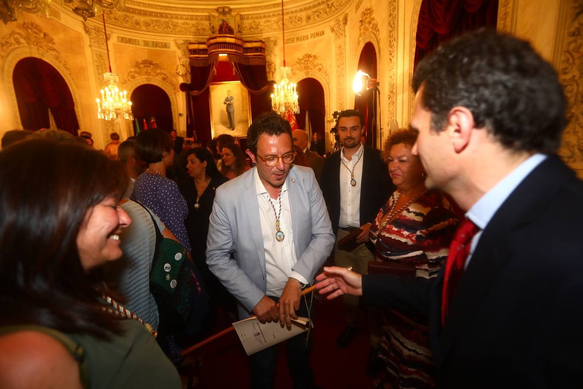 Fotos: Kichi, reelegido alcalde de Cádiz para los próximos cuatro años