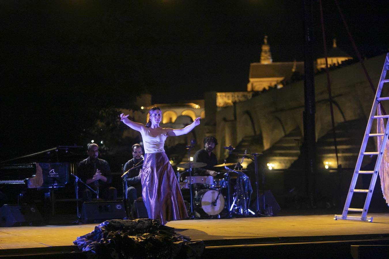 Patricia Guerrero, en la Torre de La Calahorra de Córdoba, en imágenes