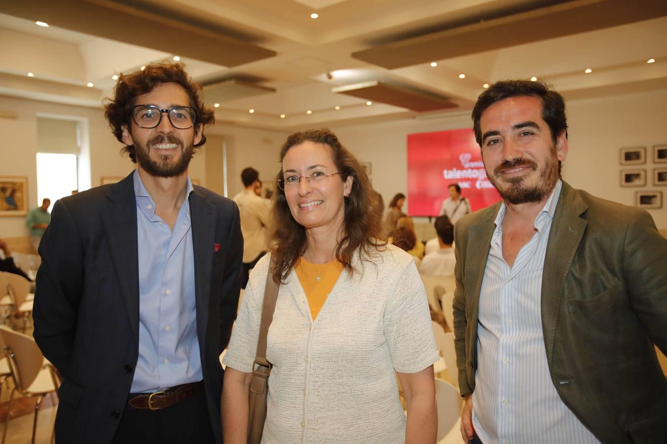 Manuel Nieto, Susana López y Manuel Abellán