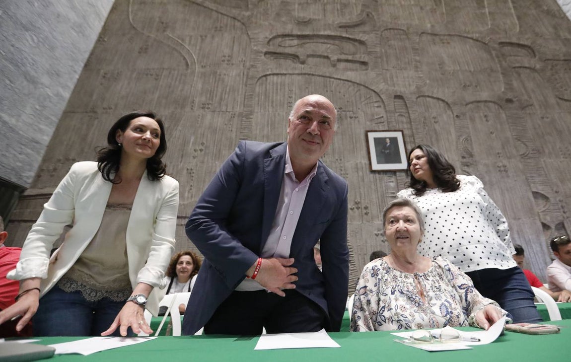 El comité provincial del PSOE de Córdoba, en imágenes