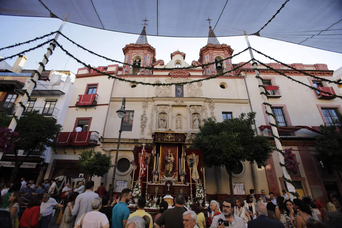 En imágenes, las vísperas del Corpus Christi en Sevilla